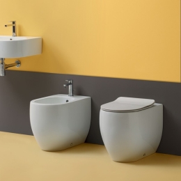 Sanitari Filo Muro WC + Bidet + Sedile Flo NORIM Kerasan Salva Spazio