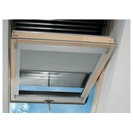 Finestra per mansarda L 66 x H 118 Claus serie Style con apertura a bilico FS 0413